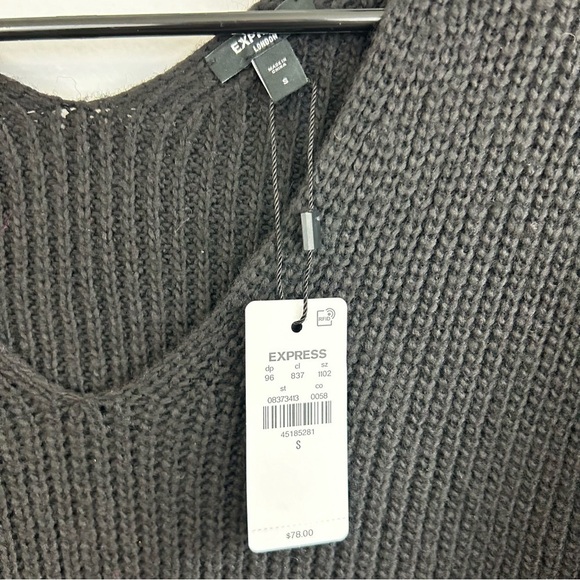 NWT Express Black Ribbed V-Neck Cozy Pullover Sweater Size Small - Picture 5 of 10